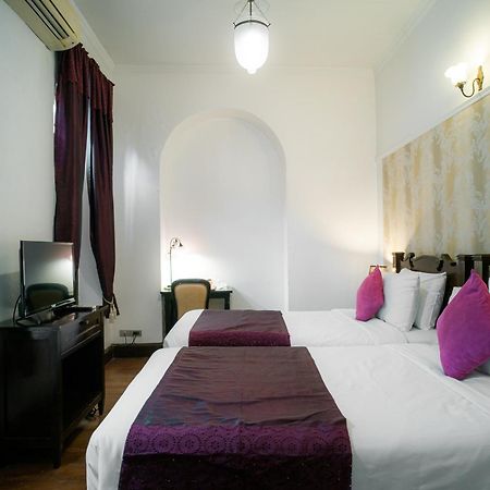Praya Palazzo (Adults Only) Hotel Bangkok Exterior foto